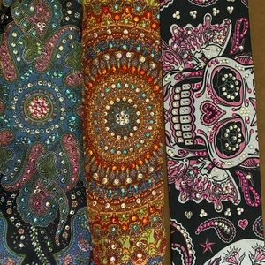 Bandana’s only orange left $25